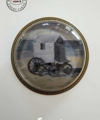 Broche – James Ensor – Badkoets op het strand